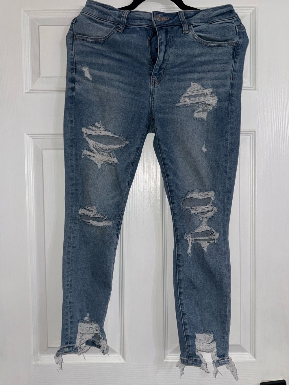 American Eagle Outfitters Light Blue Ripped Skinny Jeans X-Shorts
